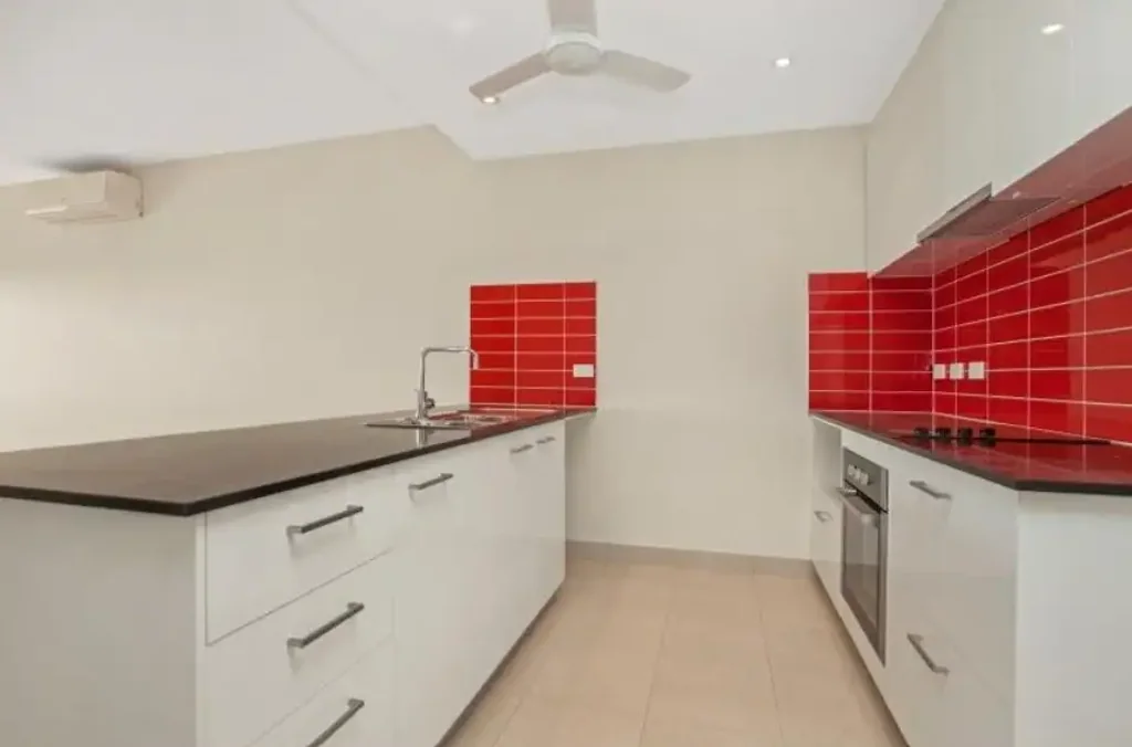 Modern Three-Bedroom Apartment in Sought after Suburb