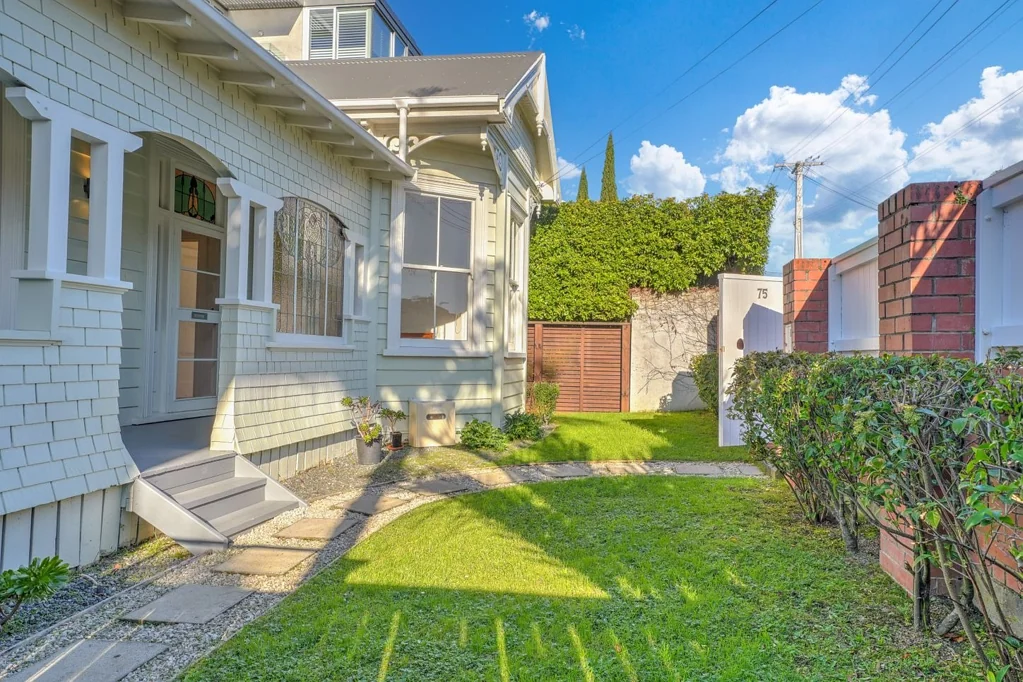 Gem in the Heart of Parnell