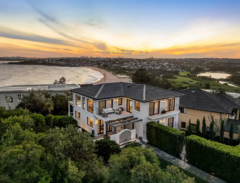 2 Molong Street, North Curl Curl, Northern Beaches, 4 ਕਮਰੇ, 3 ਬਾਥਰੂਮ, House