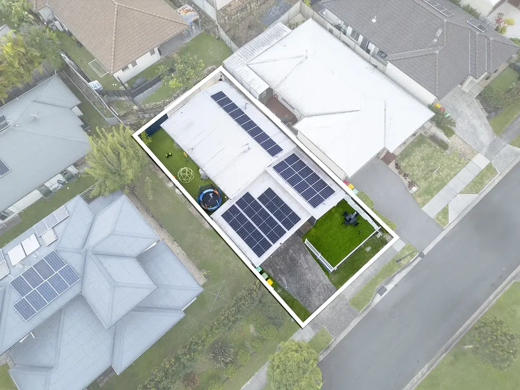 Upper Coomera 3房  Owner Occupied - Low-Maintenance Living - Walk To Schools