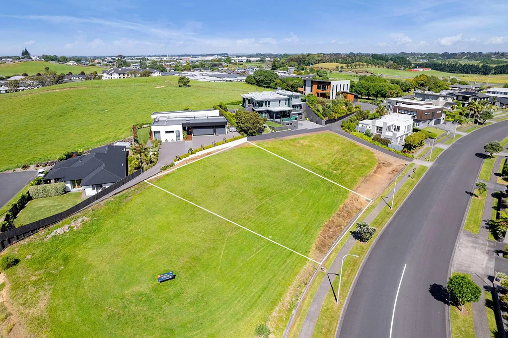 Waiwhakaiho  Location meets location