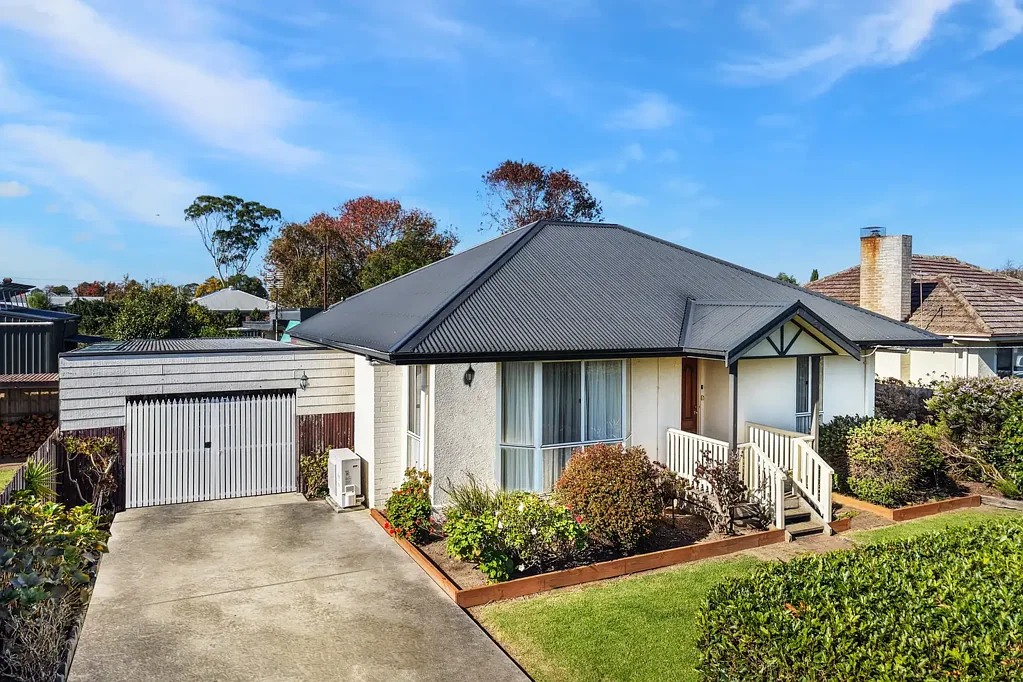 Yarram 3部屋 Spacious Home in Prime Town Location