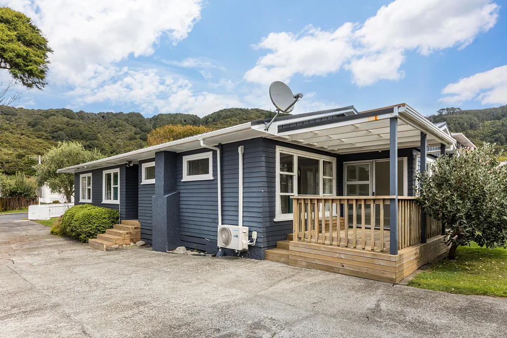 Wainuiomata 3chambre Act Fast! Easy Living on Gardiner