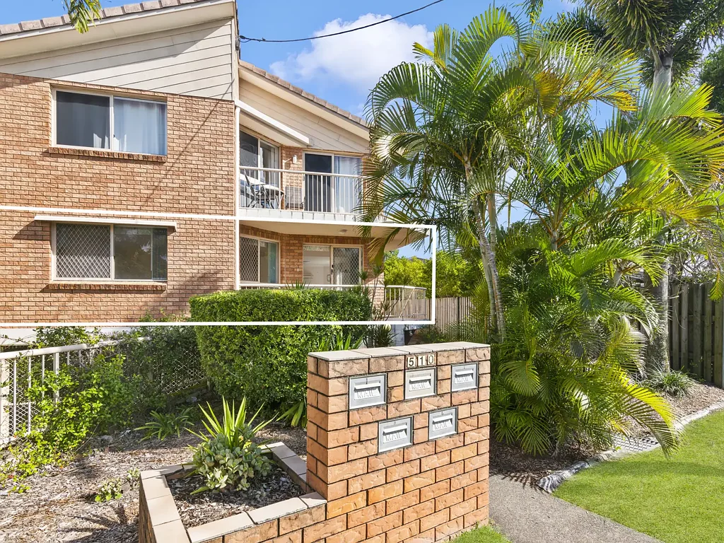 Tugun 3 Slaapkamer Blank Canvas in the Heart of Tugun - Entry-Level Gem or Savvy Investment!