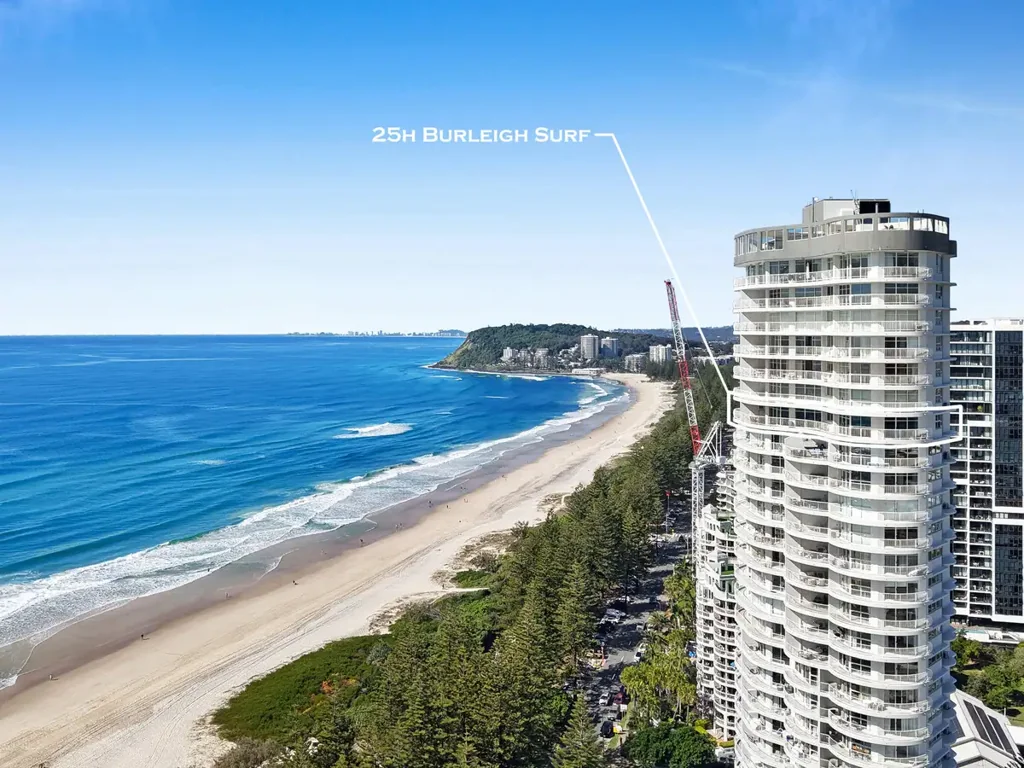Burleigh Heads 3房  Exceptional Sub-Penthouse Living with Panoramic Coastal & Hinterland Views