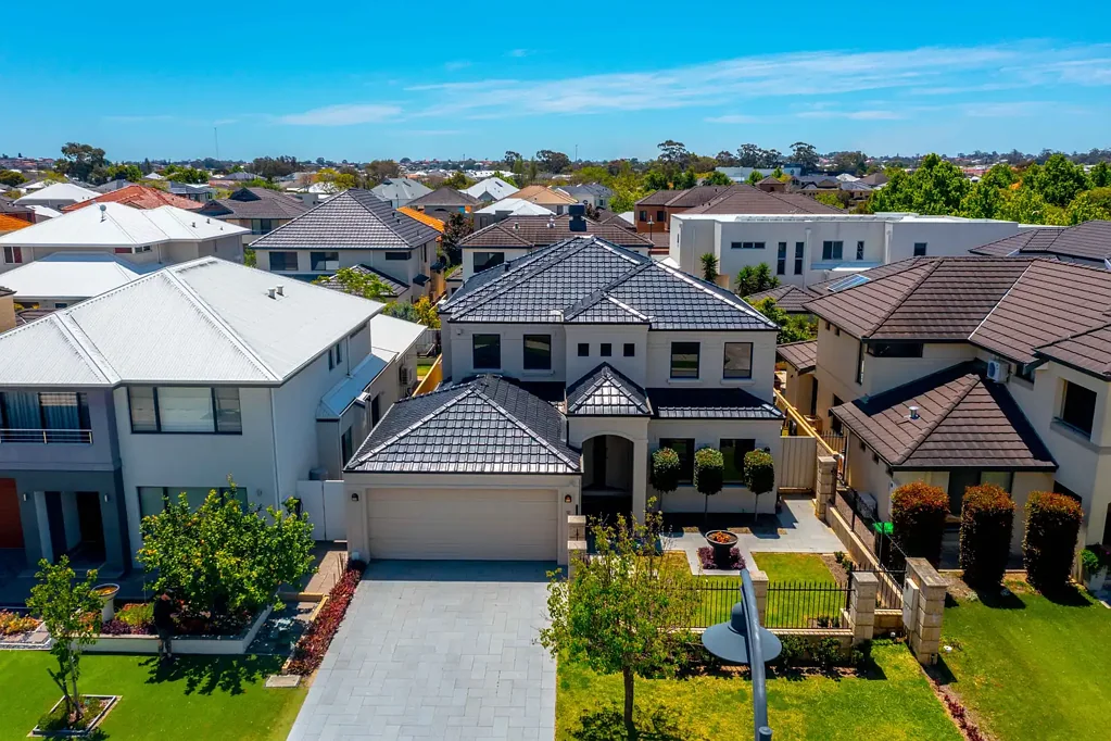 Stirling 5ਬੈੱਡਰੂਮ Luxury Family Living with Entertainer's Edge