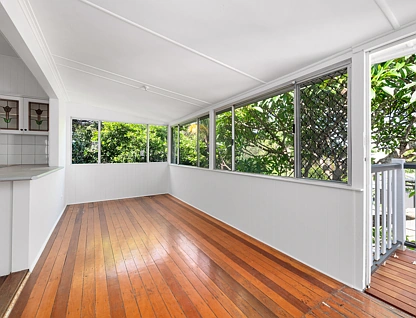 74 Marquis Street, Greenslopes, Brisbane - Southern Region, 4 phòng ngủ, 1 phòng tắm, House