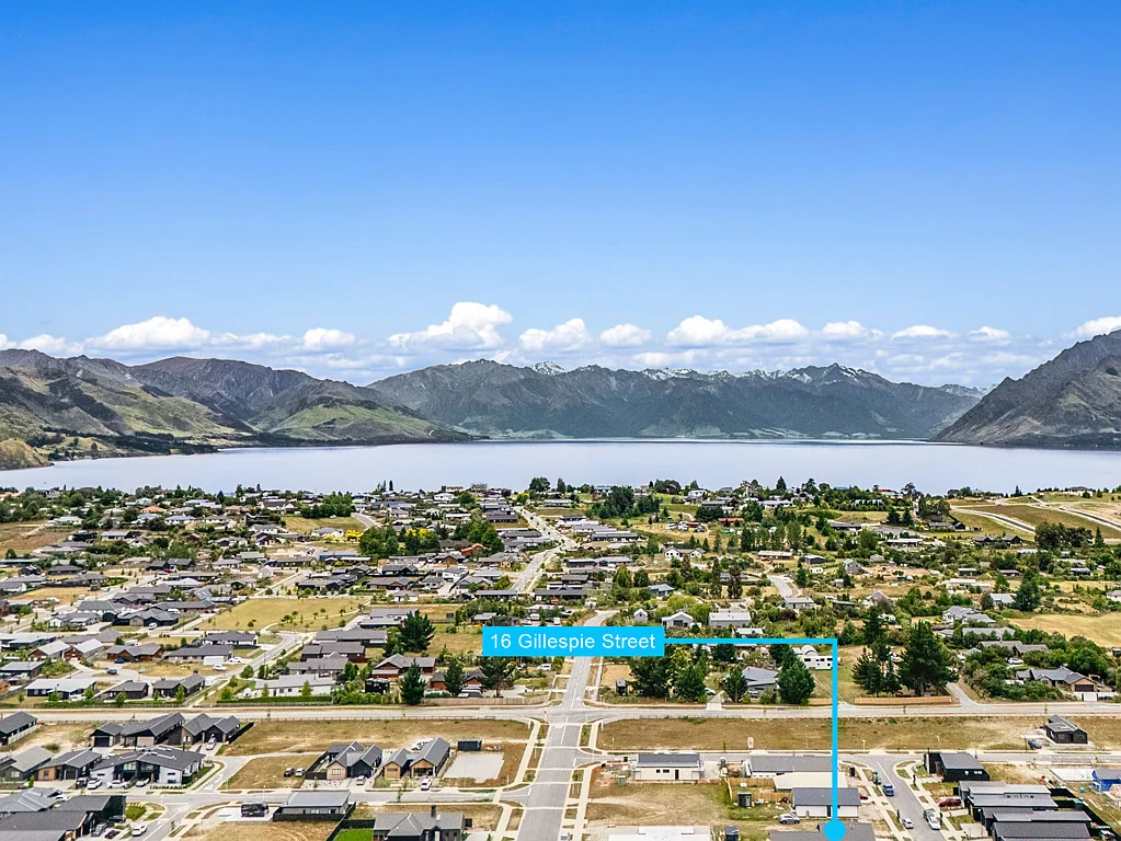 16 Gillespie Street, Lake Hawea, Otago