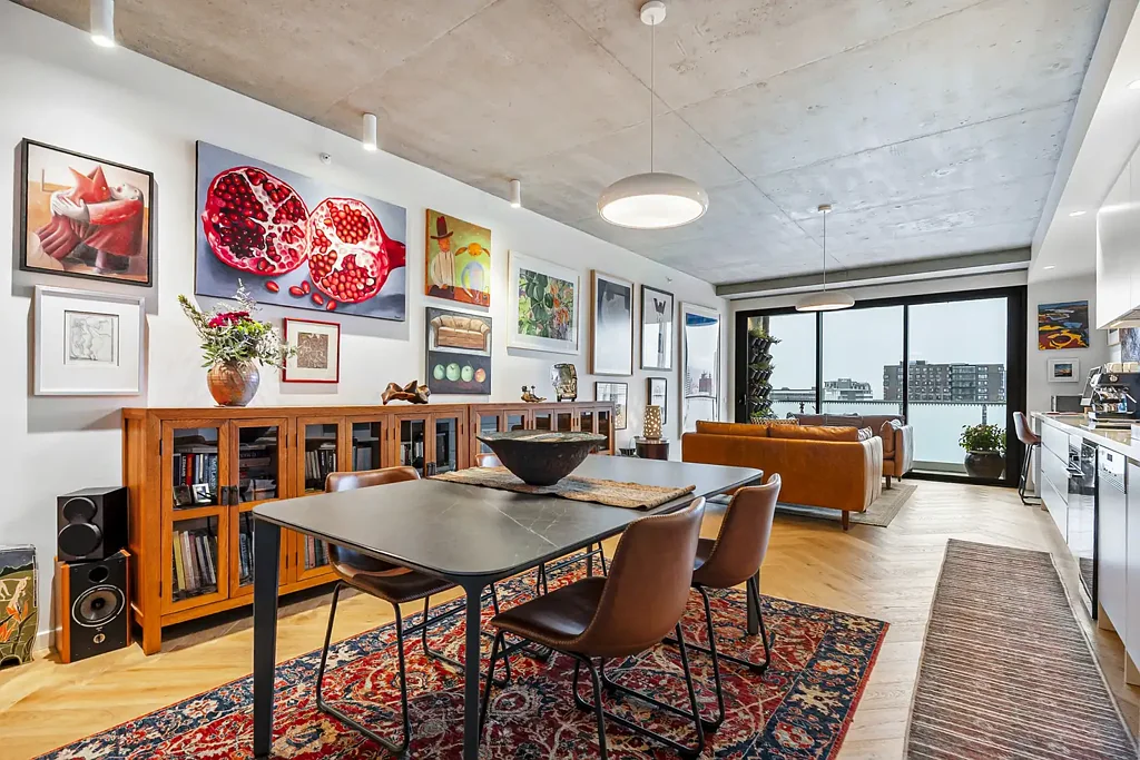 Hobart 2房  OVERSIZED TWO BEDROOM RESIDENCE