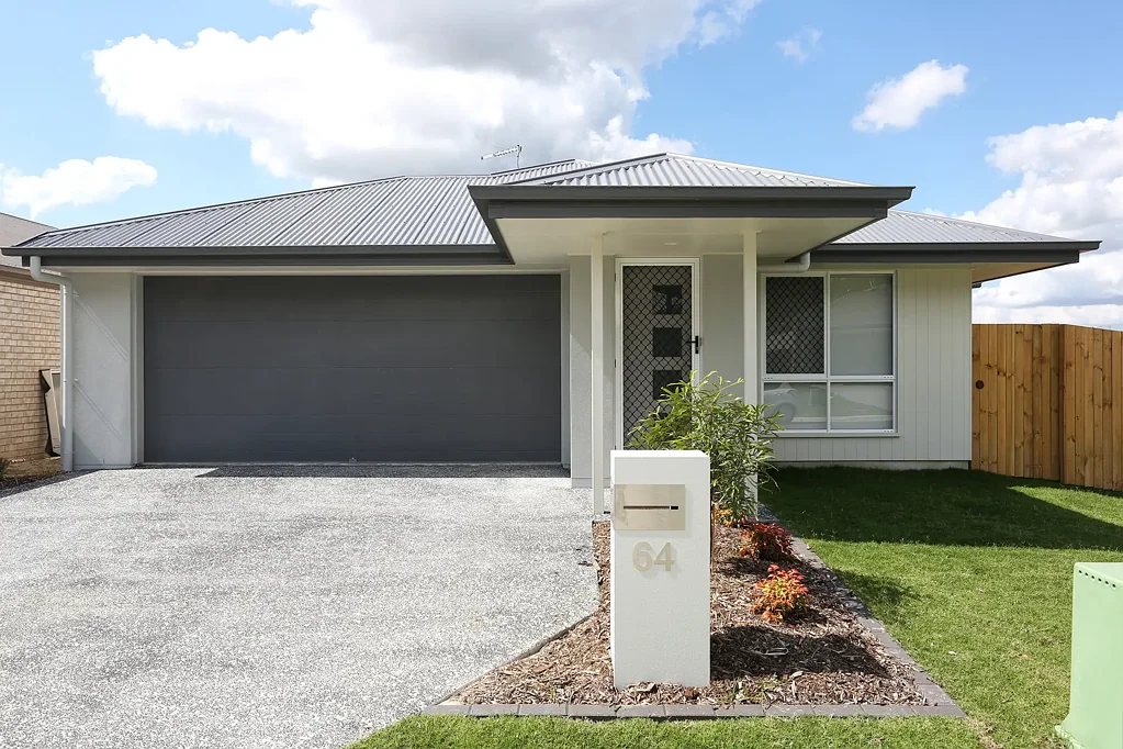Compact Family home with modern appliances
