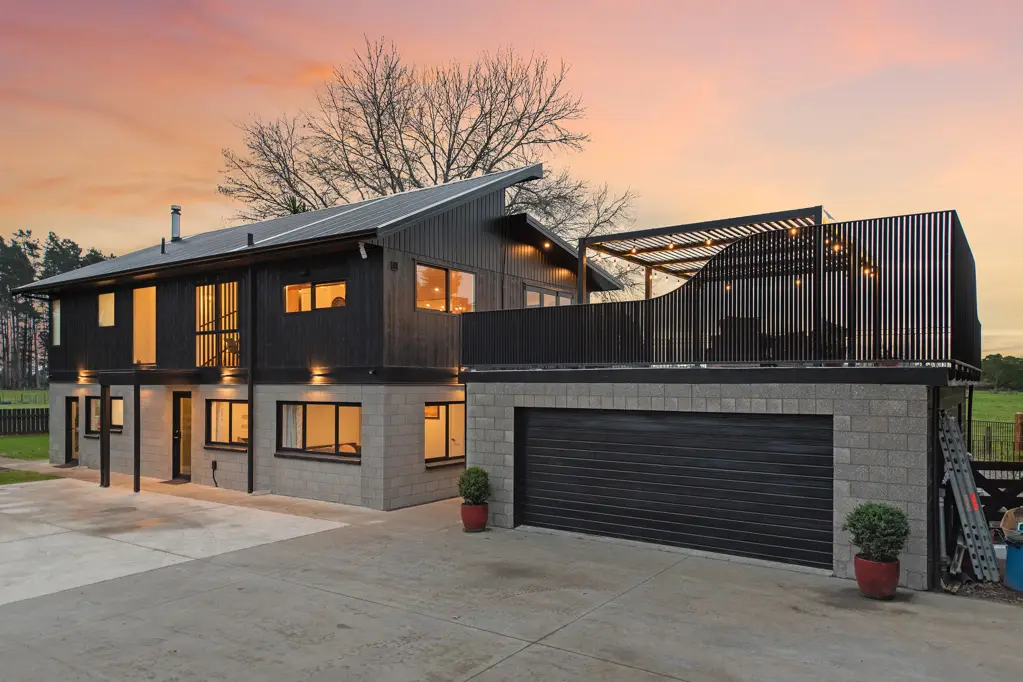 Tamahere  Contemporary Countryside Sophistication