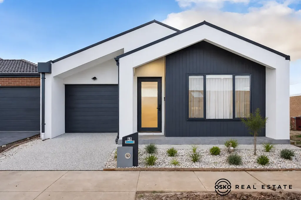 Lara 4房  Architectural Elegance | Brand-New Luxury Living with Premium Finishes