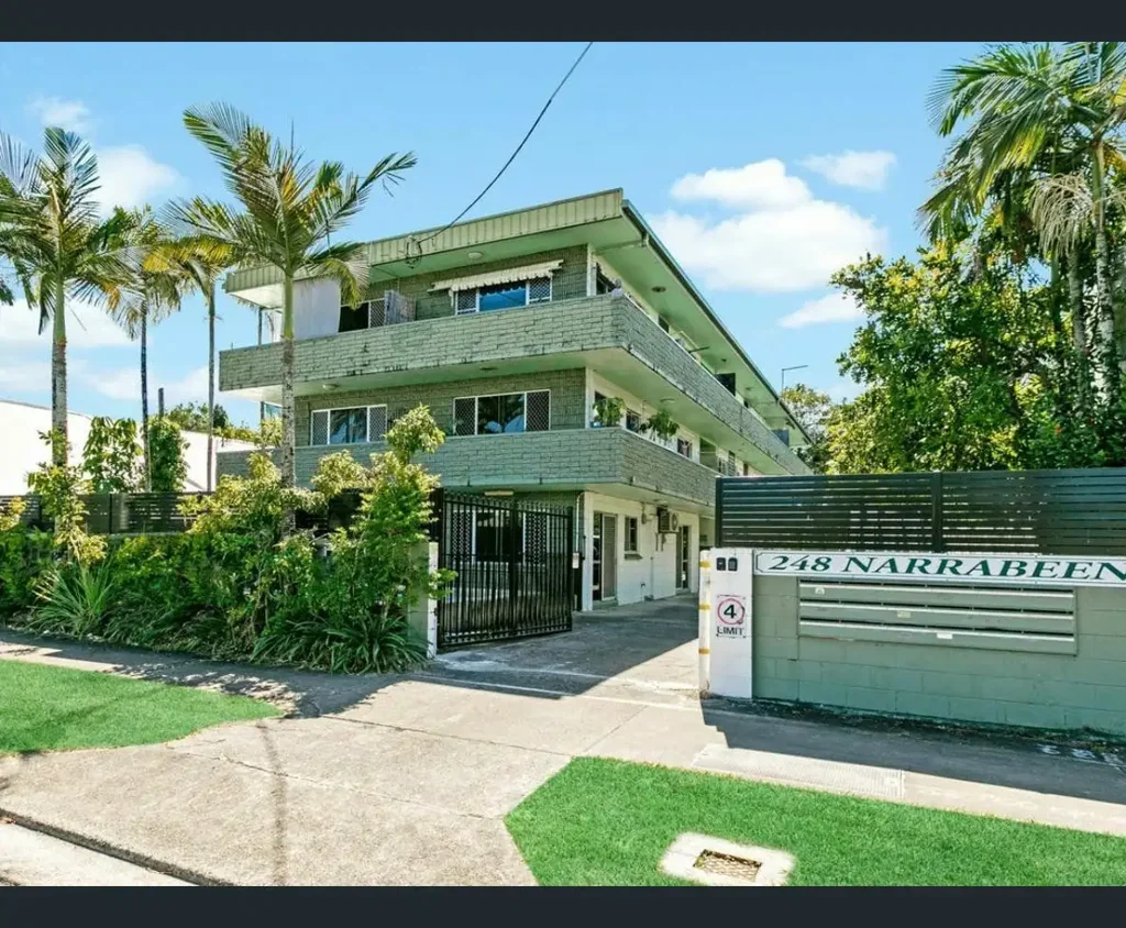 Furnished 1-Bed Unit Near Cairns Esplanade & City!