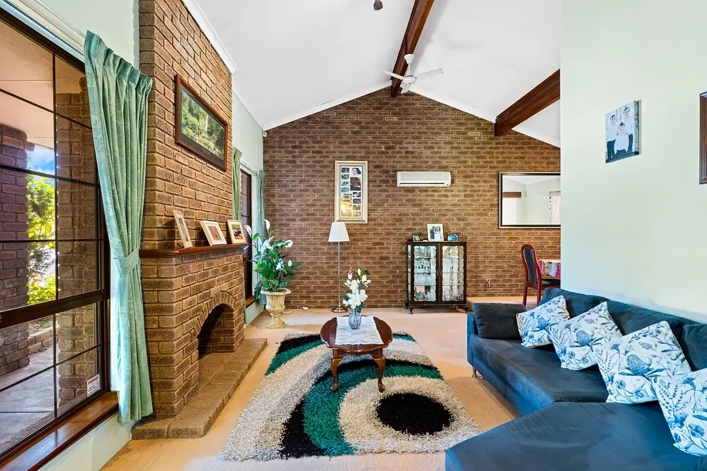 30 Glenbrook Drive, Ballajura, WA 6066
