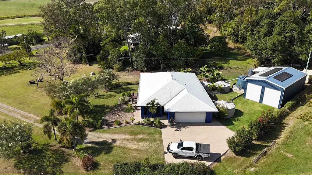 Alligator Creek 3 Slaapkamer Immaculate Acreage Property With Quality Living
