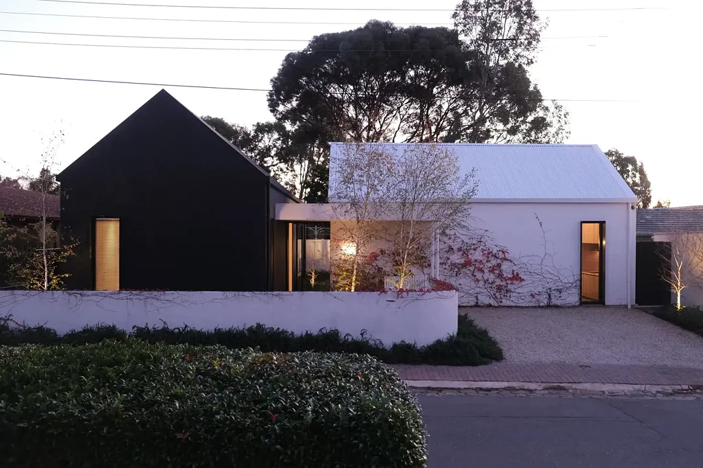 Magill 3ห้องนอน Let light lead; a designer Torrens Titled home that redefines modern living