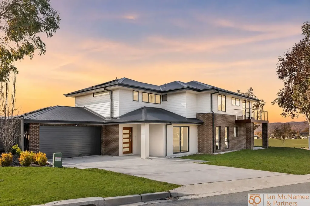 Googong 5房  Exceptional Family Living in Googong
