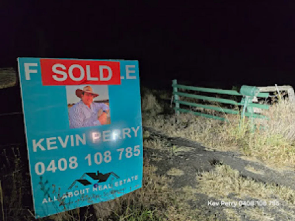 402 Stower Road, Linthorpe, QLD 4356