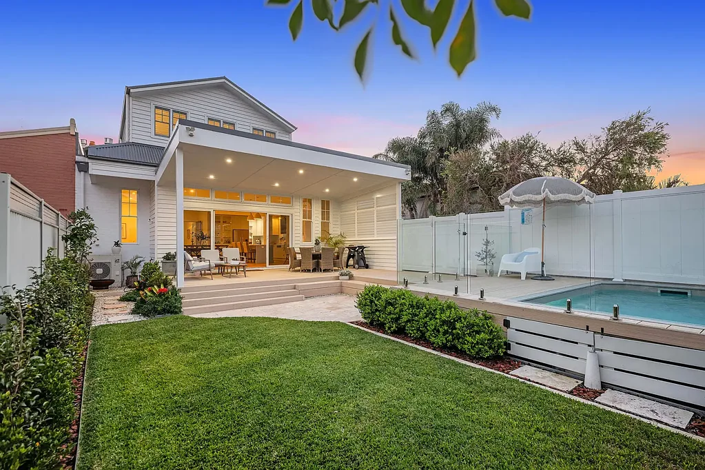 18 Turnbull Street, Merewether, NSW 2291