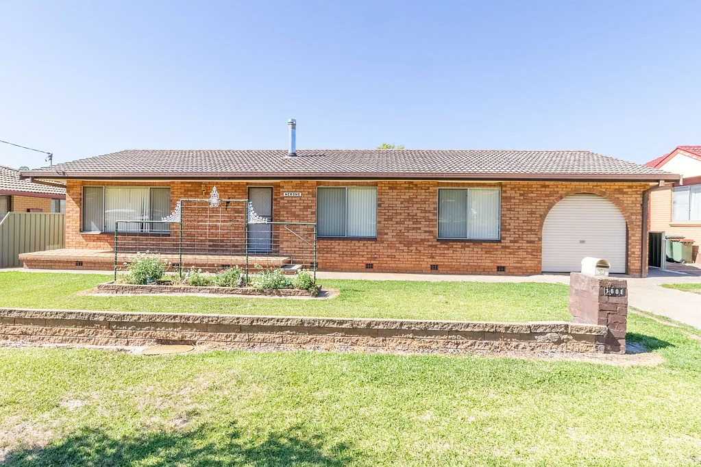 160E Hill Street, Walcha, NSW 2354