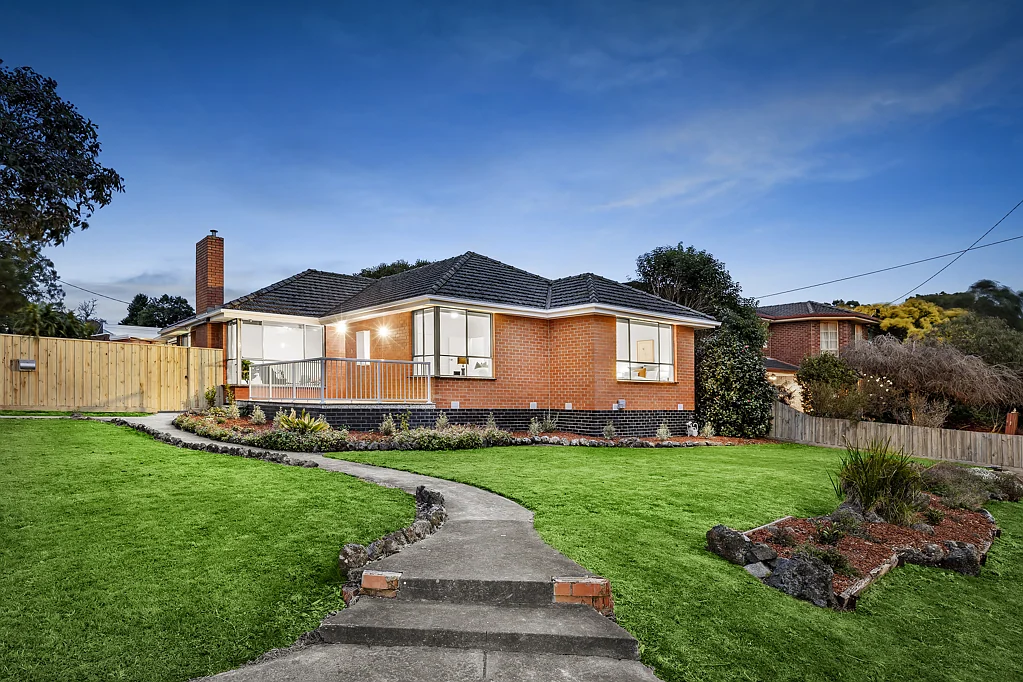 1 Collins Close, Scoresby, VIC 3179