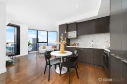 3105/850 Whitehorse Road, Box Hill