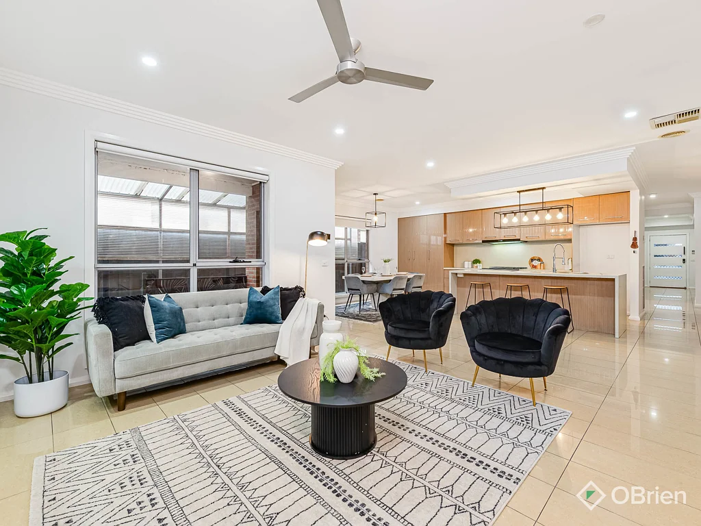 15 Pembroke Crescent, Derrimut, VIC 3026