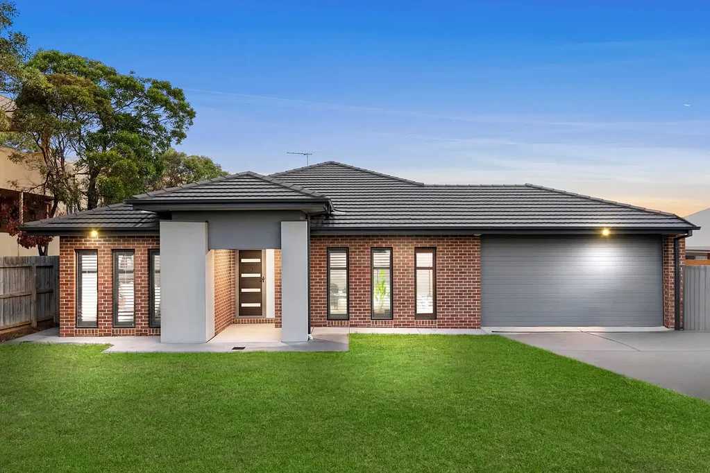 St Leonards 4 Bedroom Expansive Coastal Living with Premium Shedding on 849sqm