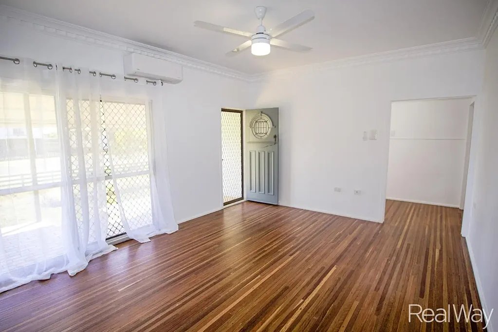 Norville 4房  Another SOLD Off The Database By Exclusive Agents Adam Rayner & Isabelle Taylor!