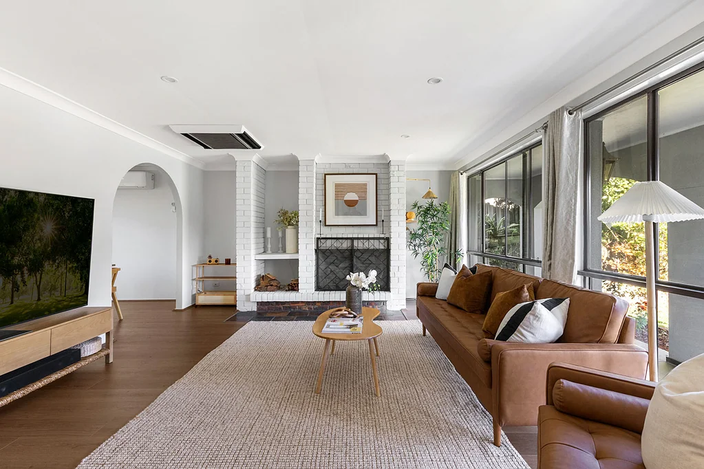Asquith 5બેડરૂમ Stylish contemporary finishes, family flexibility