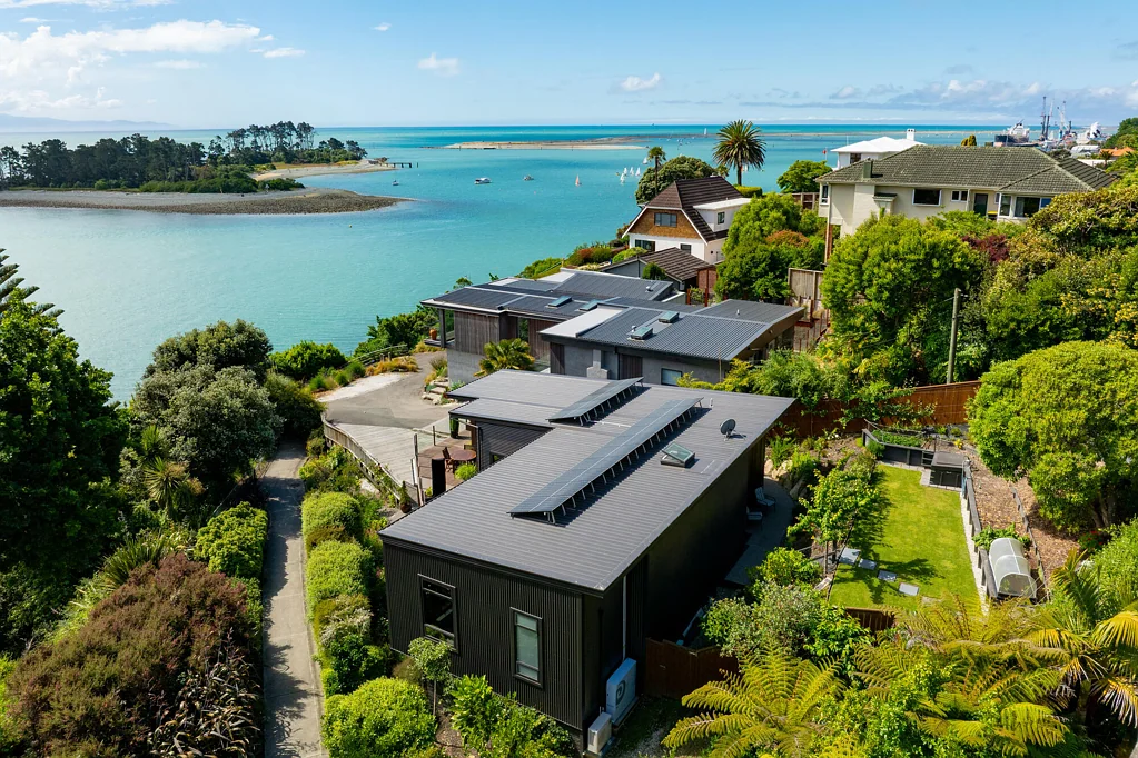 Britannia Heights 3Phòng ngủ Iconic Nelson waterfront – simplicity and calm