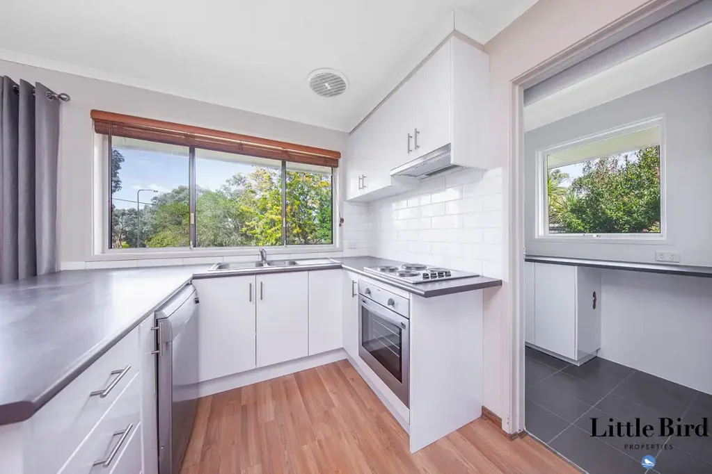 Charming 4-Bedroom Home in Quiet Holder Location