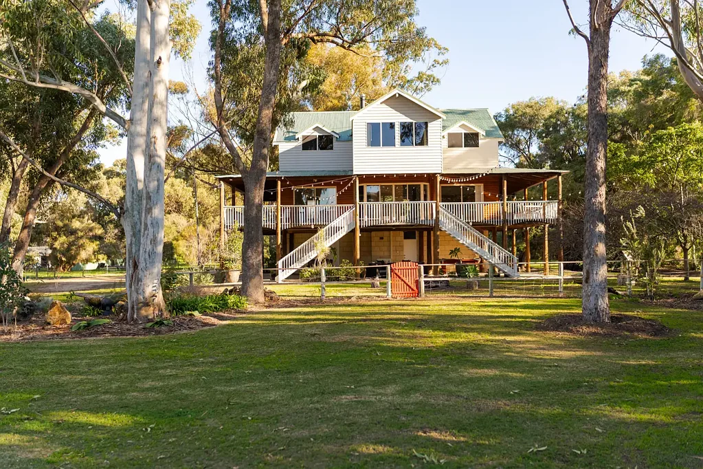 21-23 Balwina Road, Greenfields, WA 6210