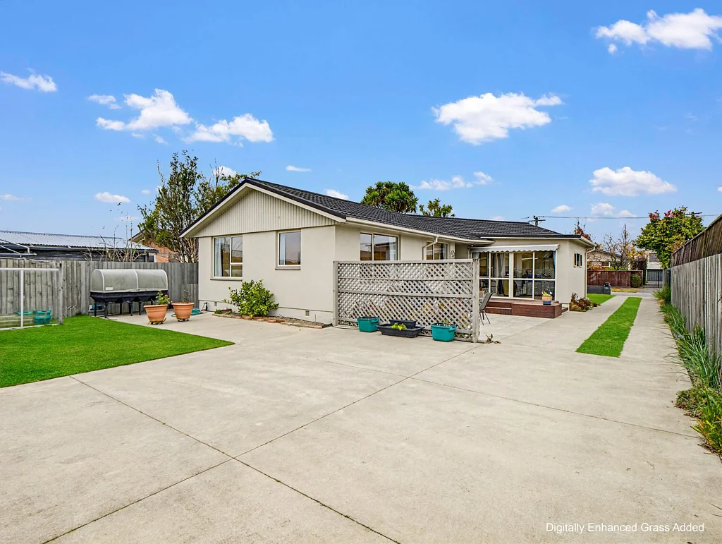 Bishopdale 4房  Home + Studio = Endless Possibilities