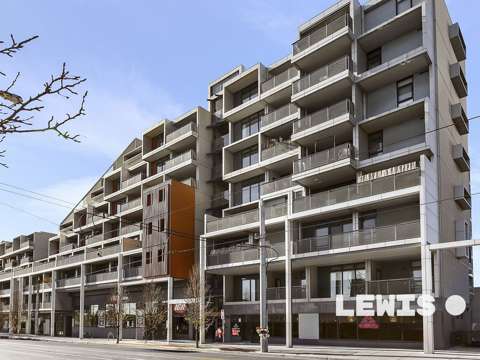 Coburg 1 Bedroom Modern 1-Bedroom Apartment with Private Courtyard