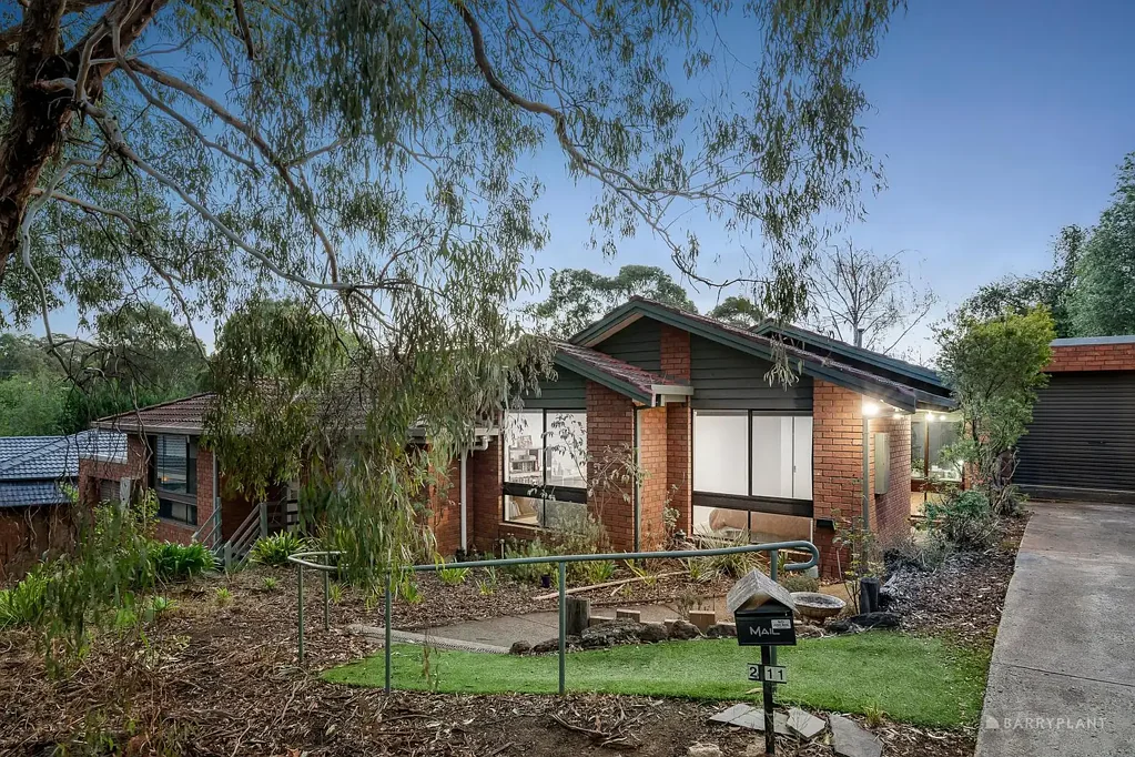 2/11 Woodlands Rise, Macleod, VIC 3085