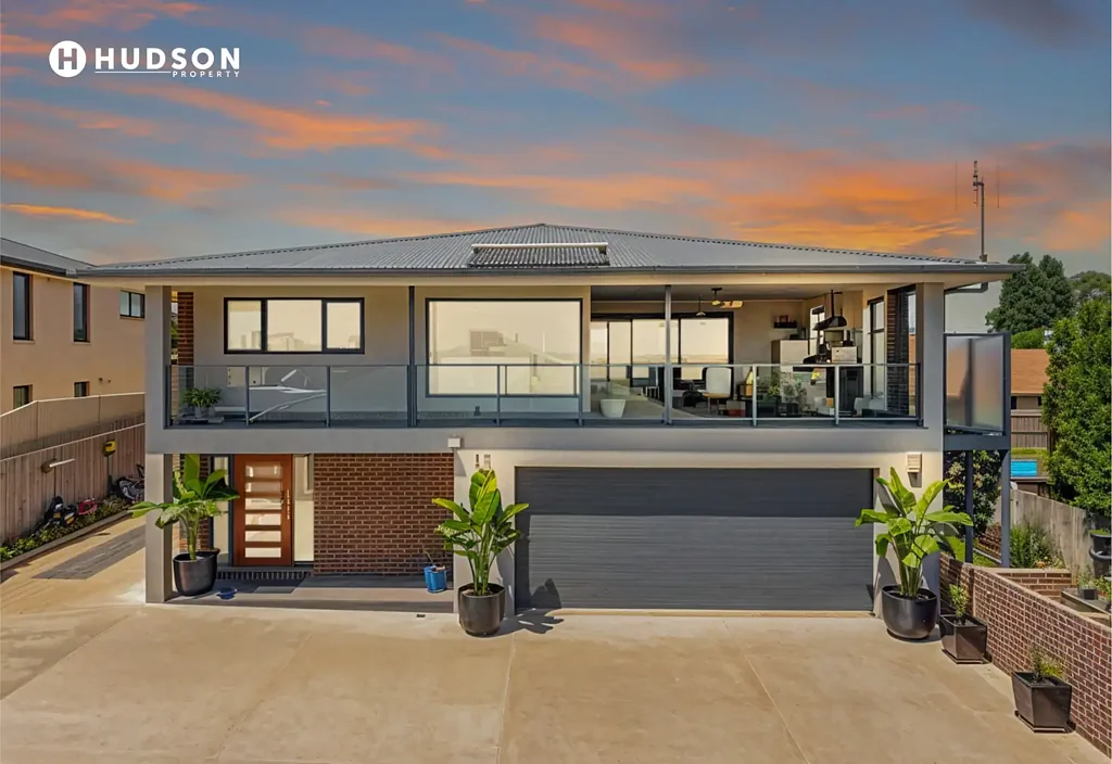 Portland 4બેડરૂમ Fantastic Family Home With Bay Views & Room For A Basketball Court