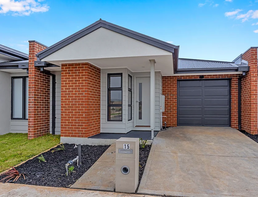 15 Blackscroft Road, Thornhill Park, North West Melbourne, 4 chambres, 2 salles de bain, House
