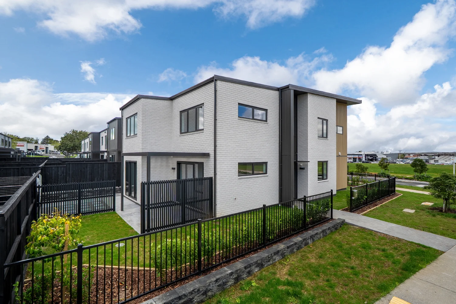Saint Johns 4બેડરૂમ Exceptional Park Views corner home