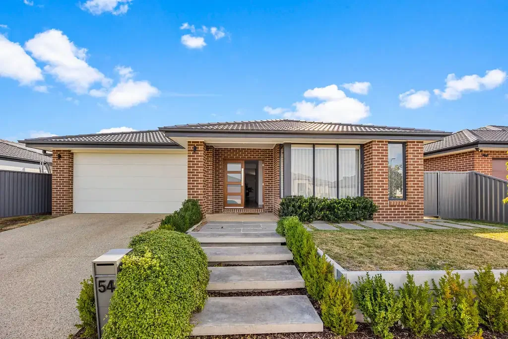 54 Longford Road, Alfredton, VIC 3350