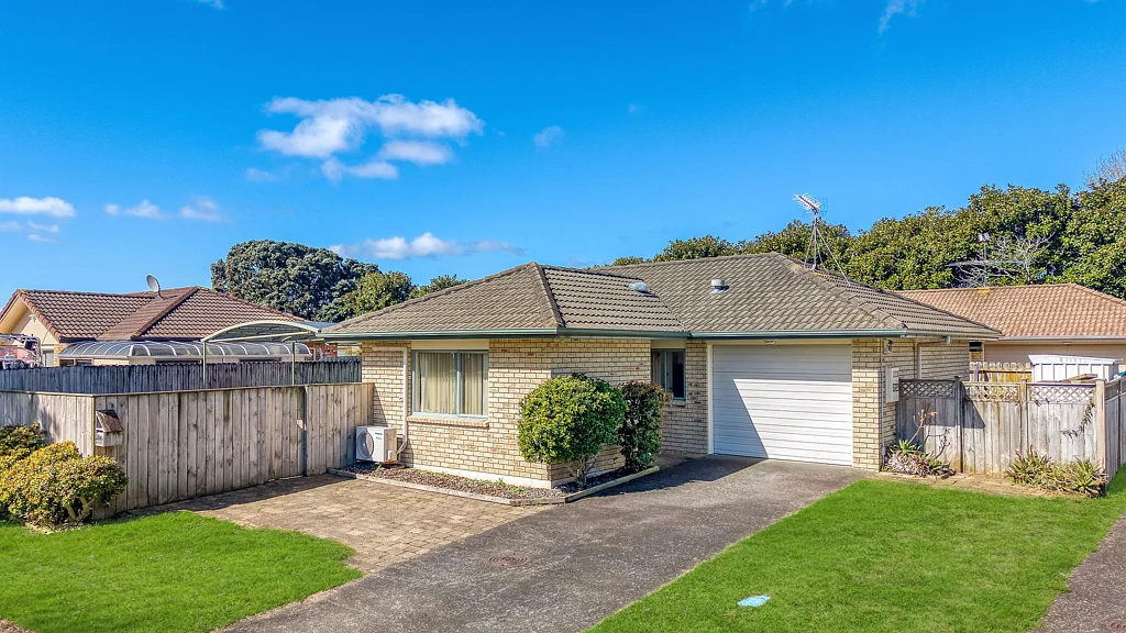 Manurewa 2બેડરૂમ Solid Home, Sunny Setting, Superb Convenience