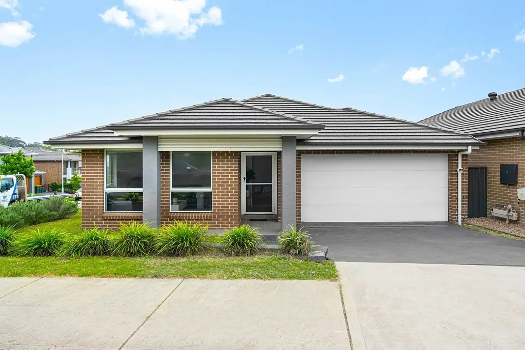 Woongarrah 4ห้องนอน Beautiful home in an ideal location- Vendor's committed elsewhere!!! Contact Tracy for inspections 0403 041 139