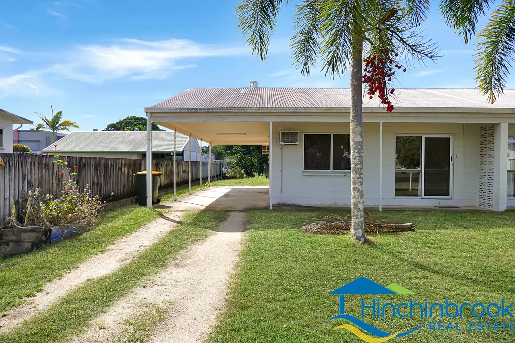 UNIT I 2 Bedroom I Carport I Low set