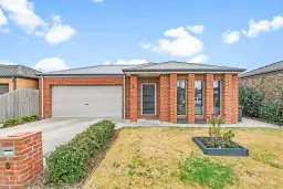 6 Jasmine Crescent, Ballan