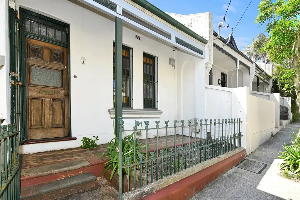 Well Presented Semi Home