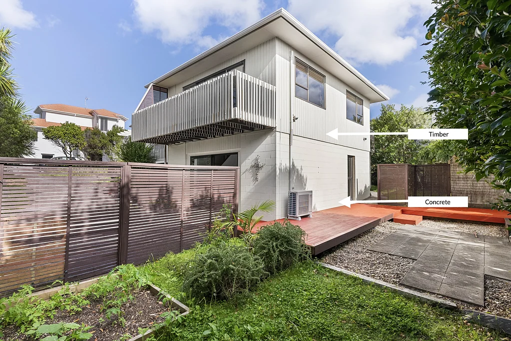 18A Rothesay Bay Road, Rothesay Bay, North Shore City, Auckland