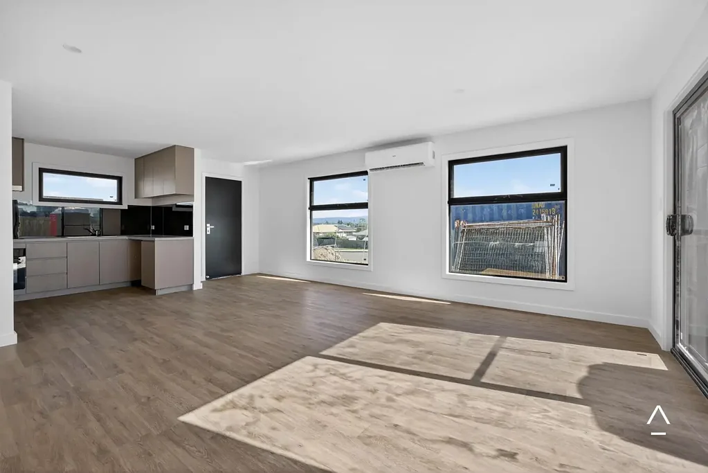 Brand new 3 bedroom unit with garage in George Town!