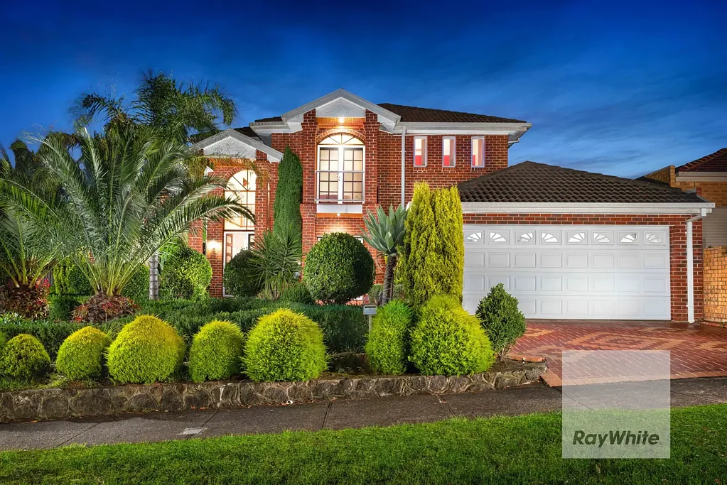 Bundoora 5બેડરૂમ Grand & Sophisticated Living in Prestigious Botanica Park