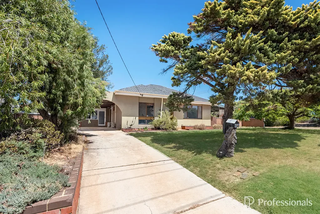 29 Conway Street, Beachlands, WA 6530
