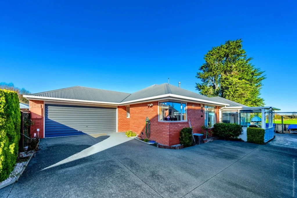 Halswell 3Moenga Charming Family Home in Halswell